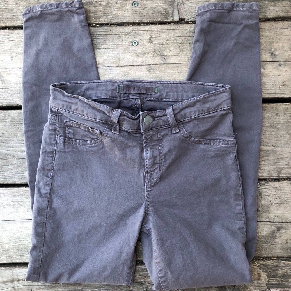 J Brand Skinny Capri style 835 cafe color